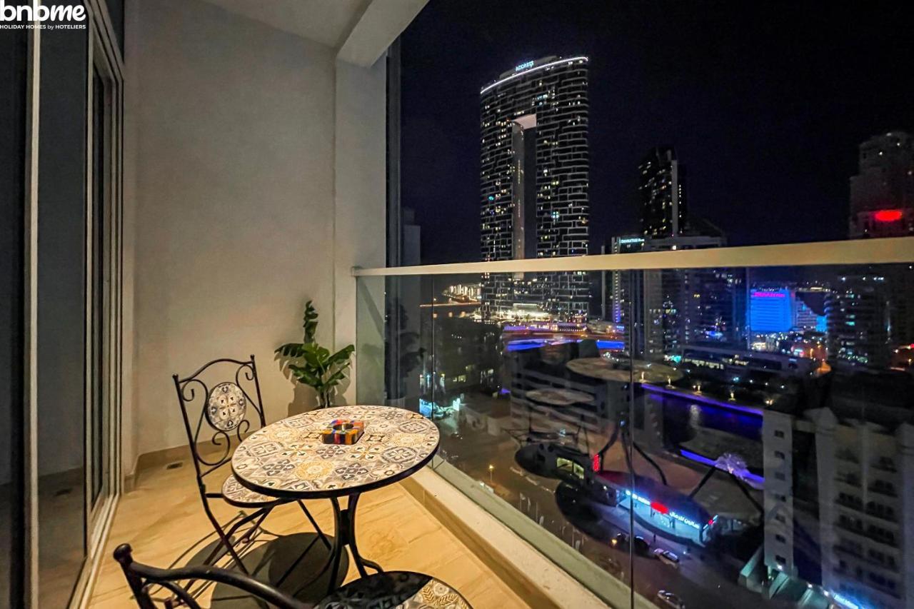 Bnbmehomes - Beautiful Lake View Studio Near Marina - 1504 Dubai Bagian luar foto