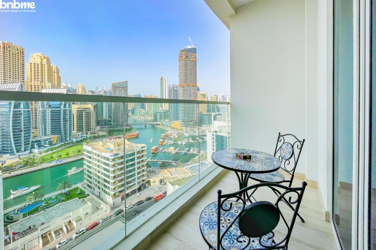 Bnbmehomes - Beautiful Lake View Studio Near Marina - 1504 Dubai Bagian luar foto