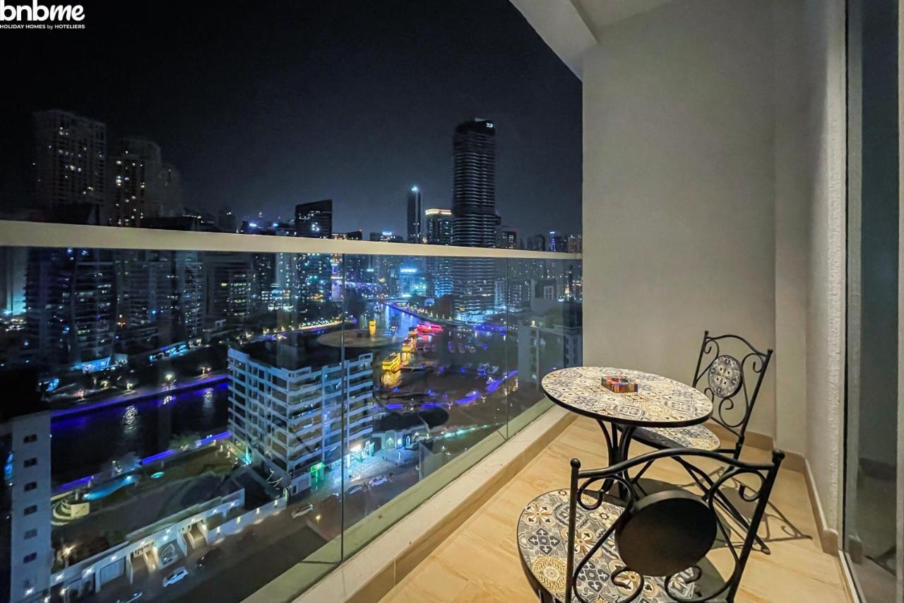 Bnbmehomes - Beautiful Lake View Studio Near Marina - 1504 Dubai Bagian luar foto
